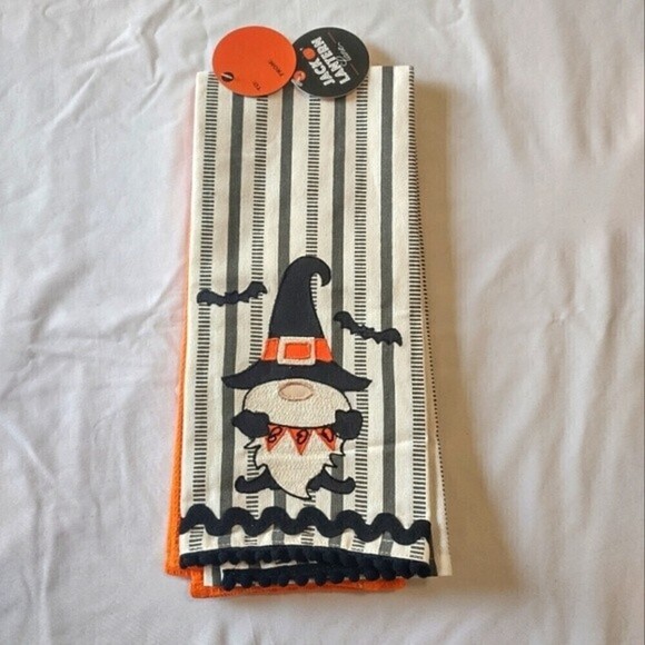 Boo Gnome set of 2 Halloween Kitchen Towels - Picture 1 of 6